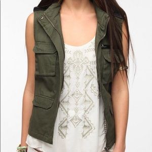 URBAN OUTFITTERS Olive Green BDG Vest